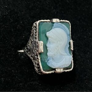 Vintage Sterling Silver Green Soldier Cameo Ring